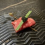 焼肉 小倉さつき - 牛刺しのカプレーゼ