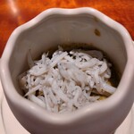 池下 成る - 万願寺唐辛子としらす