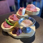 和牛放題の殿堂 宇田川町 肉屋横丁 - 