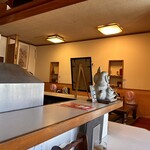 天ぷ羅 重天 - カウンターから見る店内