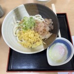 亀山パーキングエリア（上り線）売店 - 