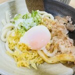 亀山パーキングエリア（上り線）売店 - 