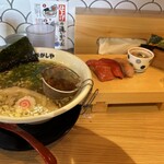 鮨とラーメン うおがしや - 