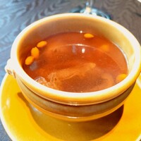 故宮 - 特選ランチコース＊吉品人參佛跳墻
                    国産高級干し鮑と中国乾物入り特製蒸しスープ￥13,000