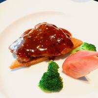 故宮 - 特選ランチコース＊黒椒国産牛肉扒
                    国産牛フィレ肉のステーキ 黒胡椒風味￥13,000