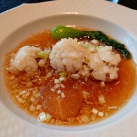 故宮 - 特選ランチコース＊清蒸銀絲花海鰻
                      鱧の蒸しもの 野菜ソース￥13,000