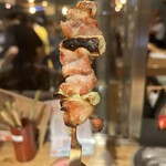 一番酒場 あぶりどりバリ鳥 - とりネギマ