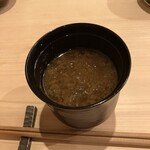 すし処 睦月 - 赤出汁