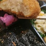 津多屋 - コロッケ