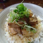 らあめん サンド - 炙りチャーシュー丼（アップ）