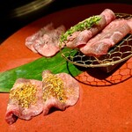 煌 焼肉 - 牛タン３種