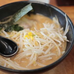 葱工房 - 料理写真:葱味噌もやしラーメン。