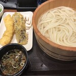 丸亀製麺 - 釜揚げうどん（大）　　イカ天・茄子天