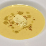 ファイ - とうもろこしの冷製スープ