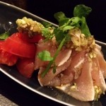 焼き鳥 陀らく - 大山鶏の胸肉たたきでさっぱりと！