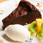 チョコレートのトルタ