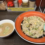 野呂松飯店 - 焼き飯（大盛り）