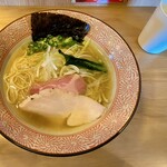 ISEEBISOBA ITO - 芳醇鶏そばの塩