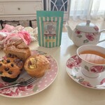 日々 - 北浜レトロのルイボスティーと一緒に♪まさか全部食べてしまう事になろうとは…