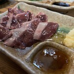 居酒屋 兀突骨 - 