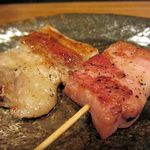 味彩 - 豚串と厚切りベーコン