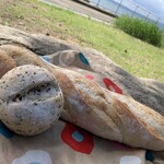 パン工房 ショコラ - 近くの海辺で…