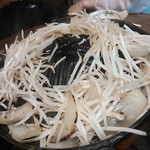 玉ねぎ（260円）ともやし（160円）