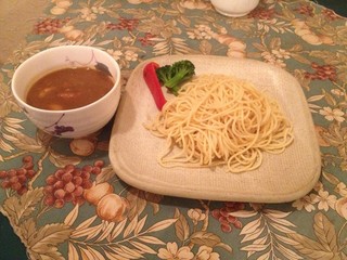 Mukai - 新作メニュー。つけカレーパスタ。箸でもフォークでも食べ方自由。