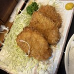 とん㐂 - 別角度からヒレカツ3枚