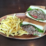 鉄板焼き×肉バル 鉄板家Act - 