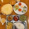 カレーとナンの専門店 ルンビニ - 