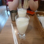 ハーブ&スパイス サラ - ラッシー