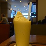 上島珈琲店 - 【期間限定】ピニャコラーダのグラニータ