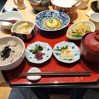 豆富料理と吟醸せいろ蒸し 八かく庵 大阪ステーションシティ店 - 