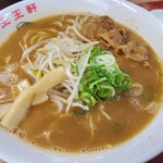 支那そば 王王軒 - そば並