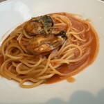 ザ オイスタールーム - 牡蠣と蟹味噌のトマトクリームパスタ