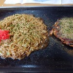 うるおいてい - うるおい焼きそば(2人前)、うるおいお好焼