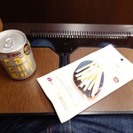 LAWSON - ドリンク写真:タカラ缶チューハイ、なとりチーズ鱈