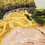 六角家1994+ - ラーメンレギュラー(近景)