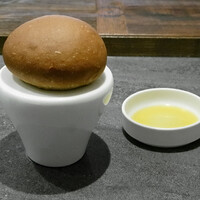 ベルニーニ銀座 - 自家製ポルチーニパン ベルニーニ銀座 - 自家製ポルチーニパン