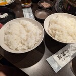 成吉思汗 大黒屋 - 息子達が注文した、ライス大(税込440円)