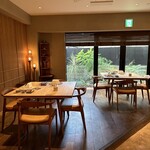 Itsuki - テーブル席