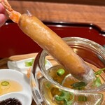 KOBAYASHI - 揚げ春巻きを生のライスペーパーで包みました。この食感の変化が面白いヾ(≧▽≦)ﾉ