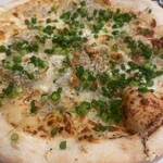 オドーリ・キッチン - シラスとネギのピッツァ 1,680円