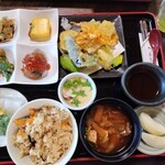 真夢農和 - 真夢農和ランチ　山菜おこわ