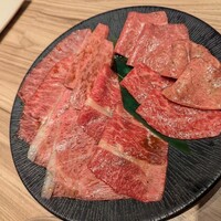焼肉うしごろ 新宿三丁目店 - 