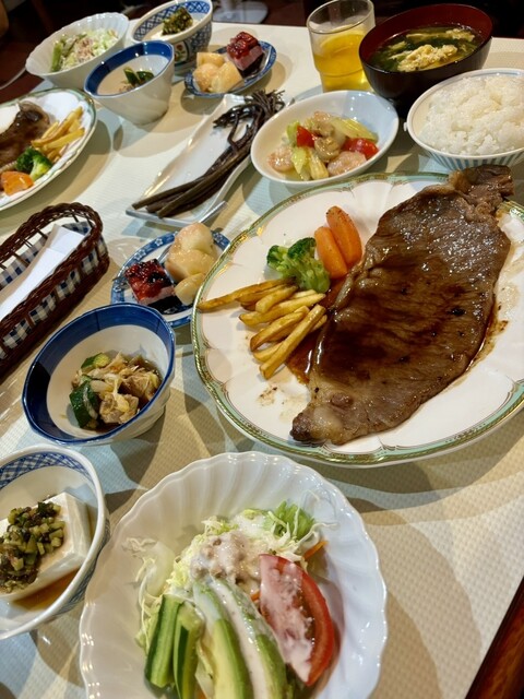 ロッジホットタイム米沢 &ndash; 旅館の温かい食事と快適宿泊