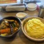 アジアンスープカリー べす - 