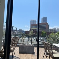 COLONIAL BEACH 横浜ハンマーヘッド - 