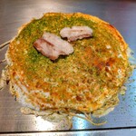 OKOじゃ - 湯来ジビエお好み焼きほぼ完成